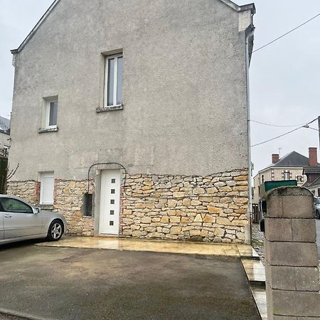 Little Factory - T2 Avec Parking Apartment Vierzon Bagian luar foto