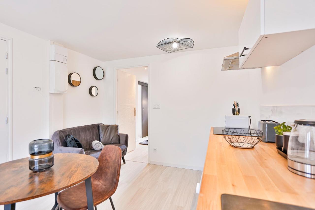 Little Factory - T2 Avec Parking Apartment Vierzon Bagian luar foto